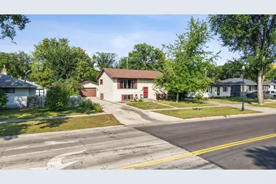513 N 19 Ave N, Fargo, ND 58102 - Photo 40