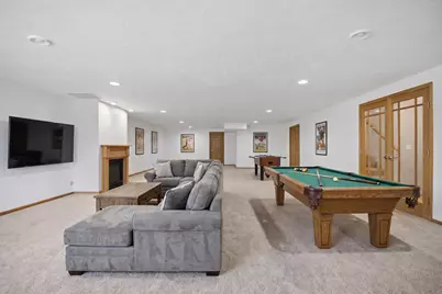 1406 26th Street SW, Austin, MN 55912 - Photo 40