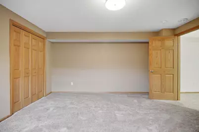 1406 26th Street SW, Austin, MN 55912 - Photo 48