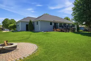 1406 26th St SW, Austin, MN 55912 - Photo 52