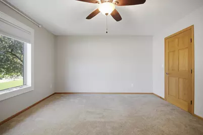 1406 26th Street SW, Austin, MN 55912 - Photo 32