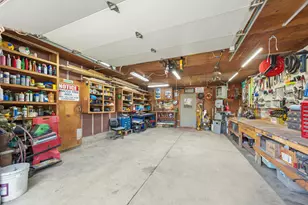 1304 34th Dr NE, Austin, MN 55912 - Photo 52
