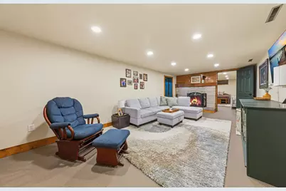 1304 34th Drive NE, Austin, MN 55912 - Photo 44