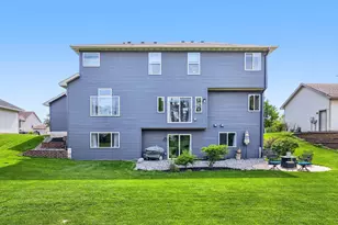 10538 Scott Ave N, Brooklyn Park, MN 55443 - Photo 6
