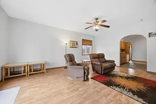 1810 5th Ave S, Fargo,  58103 - Photo 6