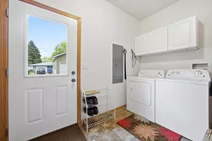 1810 5th Ave S, Fargo,  58103 - Photo 14
