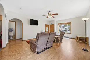 1810 5th Ave S, Fargo,  58103 - Photo 8