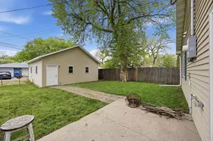 1810 5th Ave S, Fargo,  58103 - Photo 22