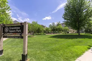 5225 Grandview Square, Edina, MN 55436 - Photo 60