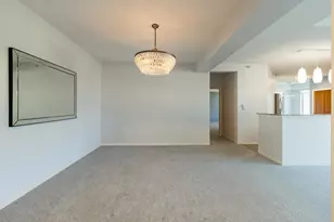 5225 Grandview Square, Edina, MN 55436 - Photo 16