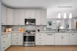 5225 Grandview Square, Edina, MN 55436 - Photo 26