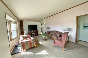 513 N Main St, Sanborn, MN 56083 - Photo 8