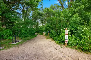 692 Shelerud Dr, Eagan, MN 55123 - Photo 76