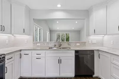 1691 Brueberry Lane, Arden Hills, MN 55112 - Photo 2
