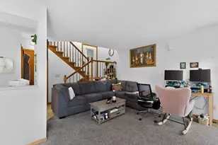 24 Elton Ridge Ct NW, Rochester, MN 55901 - Photo 6