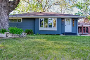1008 W 80 1/2 St, Bloomington, MN 55420 - Photo 4