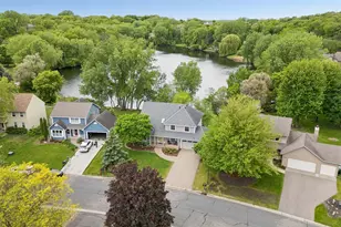 1636 Ashbury Pl, Eagan, MN 55122 - Photo 2
