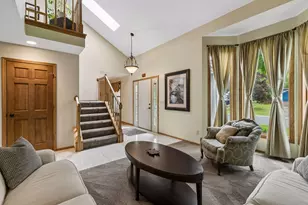 1636 Ashbury Pl, Eagan, MN 55122 - Photo 16