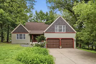 619 Birchwood Ave, White Bear Lake, MN 55110 - Photo 1