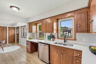 7801 Monroe St NE, Spring Lake Park, MN 55432 - Photo 28