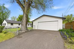 7801 Monroe St NE, Spring Lake Park, MN 55432 - Photo 8