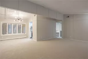 19115 Homestead Cir, Eden Prairie, MN 55346 - Photo 8