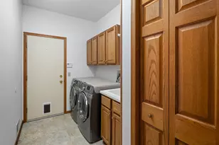 12755 Falcon Ct, Apple Valley, MN 55124 - Photo 16
