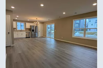 10550 Goodview Avenue S, Cottage Grove, MN 55016 - Photo 2