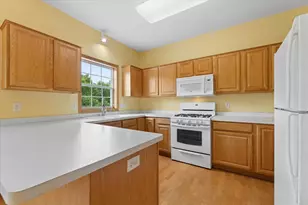14157 43rd Ave N, Plymouth, MN 55446 - Photo 6
