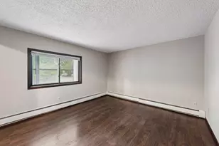 1282 Hewitt Ave, Saint Paul, MN 55104 - Photo 10