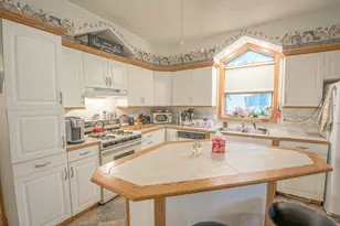 404 4th Ave NE, Saint Cloud, MN 56304 - Photo 6