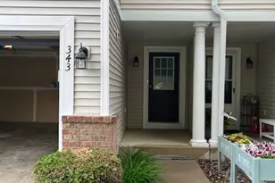 343 Wagon Wheel Ln, Chaska, MN 55318 - Photo 2