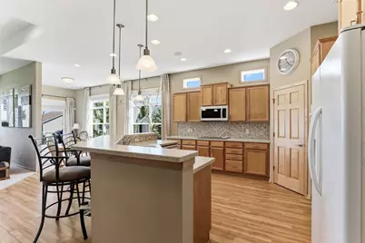 18060 74th Place N, Maple Grove, MN 55311 - Photo 4