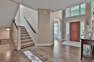 18154 Dane Dr, Eden Prairie, MN 55347 - Photo 4