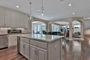 18154 Dane Dr, Eden Prairie, MN 55347 - Photo 10