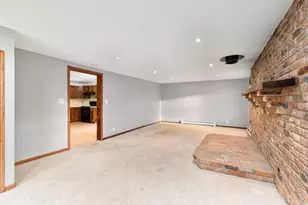 27884 560th Ave, Austin, MN 55912 - Photo 38