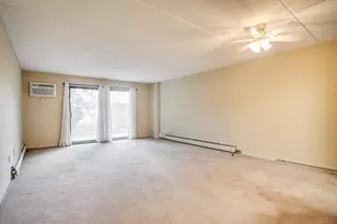 10401 Cedar Lake Rd, Hopkins, MN 55305 - Photo 8
