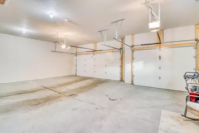 3521 Grandwood Drive N, Fargo, ND 58102 - Photo 54
