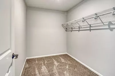 3521 Grandwood Drive N, Fargo, ND 58102 - Photo 40