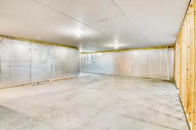 3521 Grandwood Drive N, Fargo, ND 58102 - Photo 50