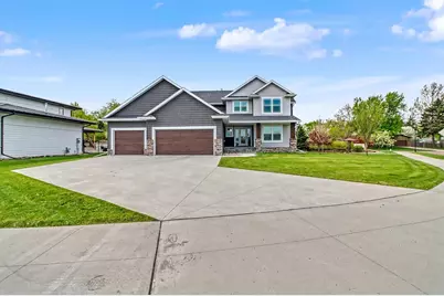 3521 Grandwood Drive N, Fargo, ND 58102 - Photo 2