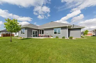104 Dancing Waters Cir, Mankato, MN 56001 - Photo 36