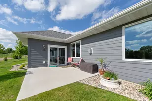 104 Dancing Waters Cir, Mankato, MN 56001 - Photo 36