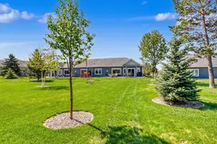 906 Lake Forest Cir, Detroit Lakes, MN 56501 - Photo 6