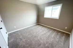 19847 Enfield Ave N, Forest Lake, MN 55025 - Photo 22