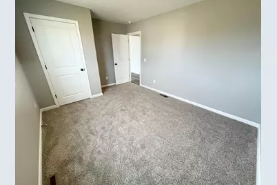 19847 Enfield Avenue N, Forest Lake, MN 55025 - Photo 14