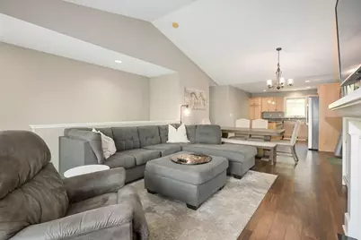 1003 Farrell Street S, Maplewood, MN 55119 - Photo 6