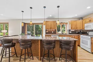 1165 Berwick Ln, Mahtomedi, MN 55115 - Photo 14