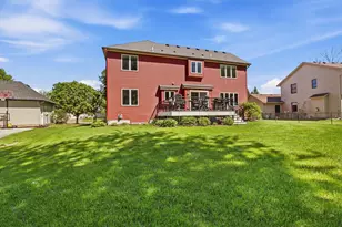 1165 Berwick Ln, Mahtomedi, MN 55115 - Photo 58