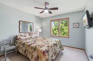 1165 Berwick Ln, Mahtomedi, MN 55115 - Photo 36